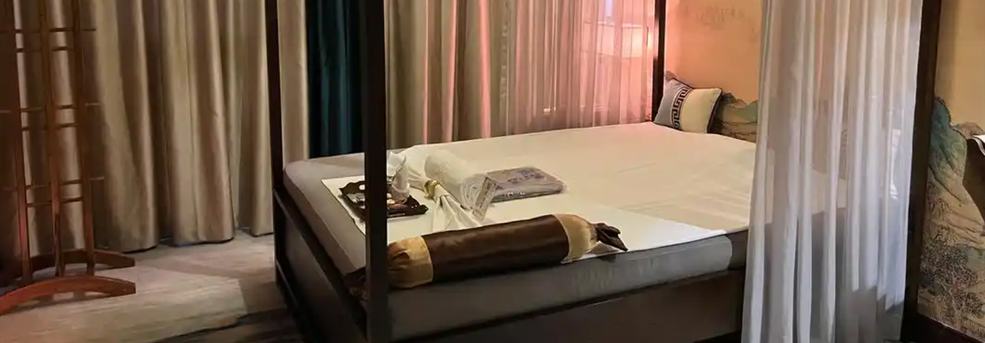 武汉江汉Xinxi养生会馆高端养生馆